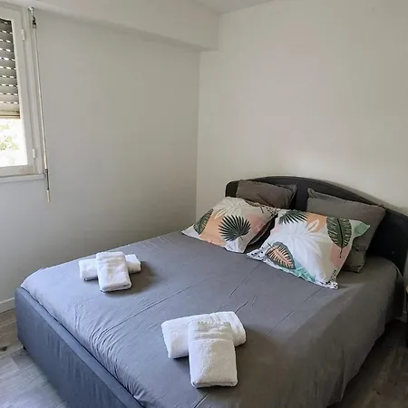 A 200m De La Plage,300m Des Commerces Lägenhet