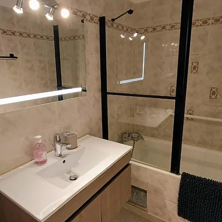 Apartment A 200m De La Plage,300m Des Commerces